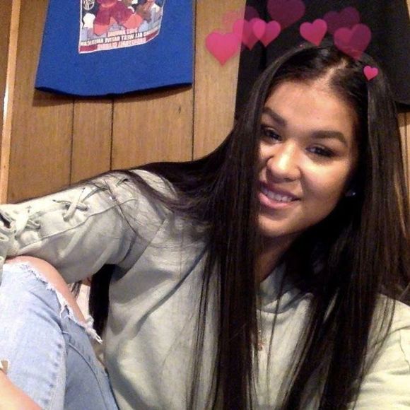 Meet your Posher, Danielle - Picture 1 of 1